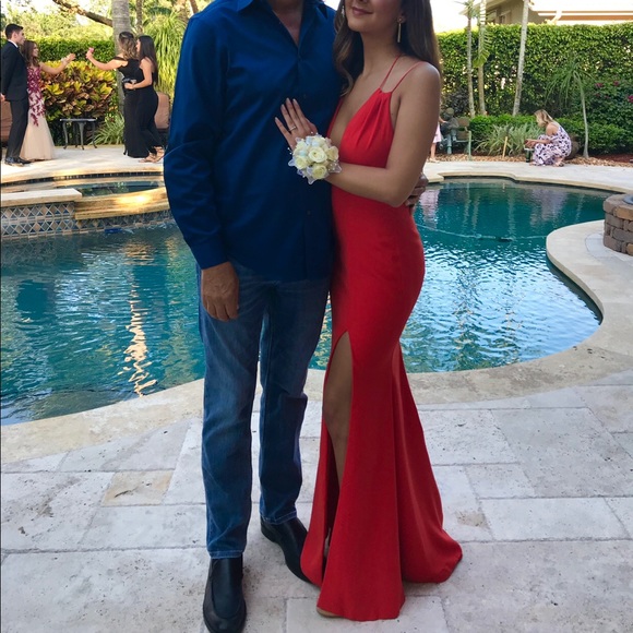 Terani Couture Red Gown - Picture 3 of 5